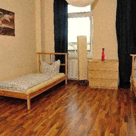 3-Raum-Fewo-Dresden-Zentrum-Balkon-Blick-Auf-Altstadt-L10 Εξωτερικό φωτογραφία